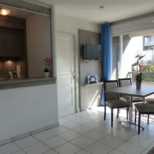 Apartahotel Séjours&affaires Ferrand Park République